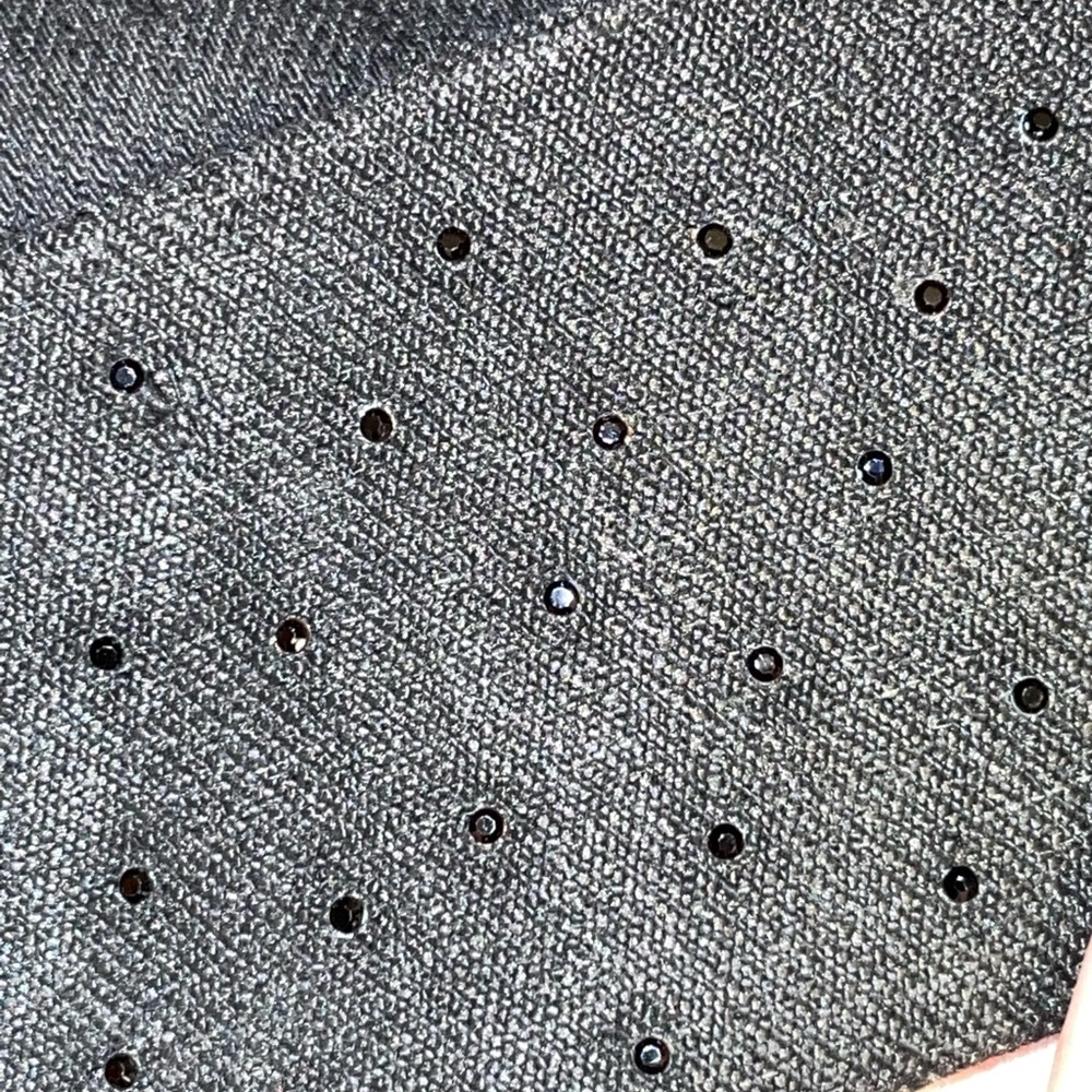 Chico’s | Women’s Capri Black Jeans Size: 15 - Picture 4 of 4